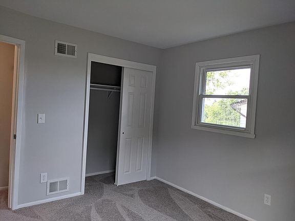 4th image of 2303 Madison St