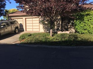 1046 King St, Santa Rosa, CA 95404