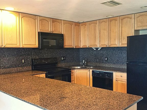 5th image of 4134 Baden Dr