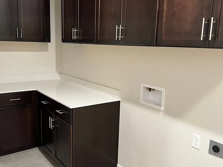 407 Cardini Ct — Photo 15