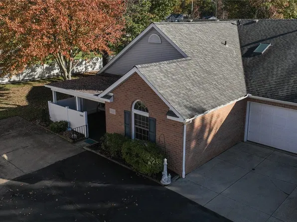 1526 Rhine River Rd NW, Uniontown, OH 44685