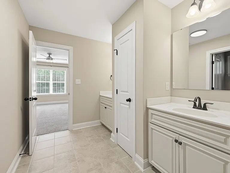 265 Heather Brook Cir — Photo 43