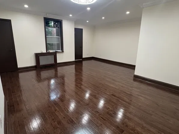 74-45 Yellowstone Blvd #2A, Rego Park, NY 11374