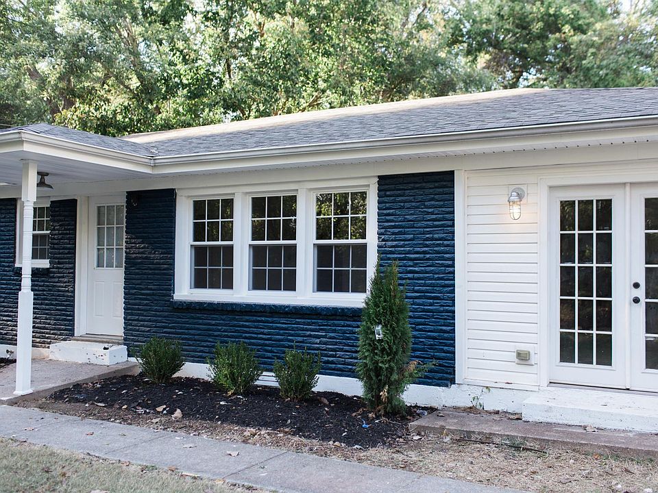 House has been completely renovated inside and out