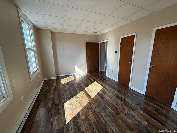 4th image of 247 Hudson St #1
