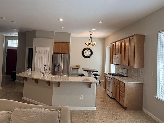 3rd image of 2330 Cashaw Way