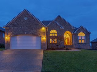 131 Prestwick Dr, Georgetown, KY 40324