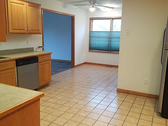 Kitchen/Breakfast nook