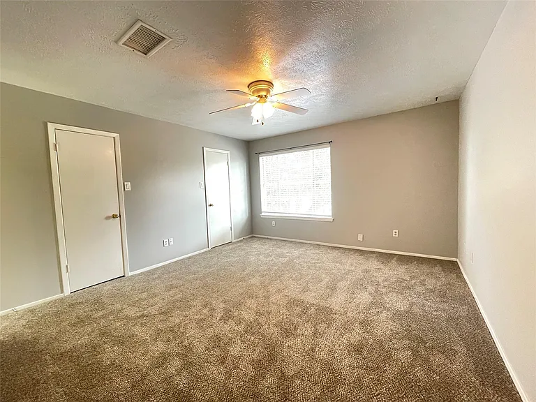 5006 Temple Bell Dr — Photo 23