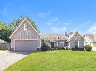 7587 Valley Mist Dr, Memphis, TN 38133