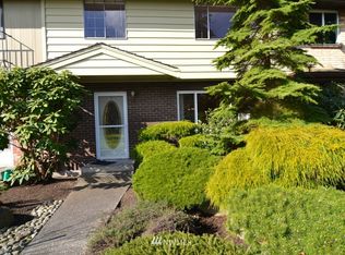 1551 NW 195th St, Seattle, WA