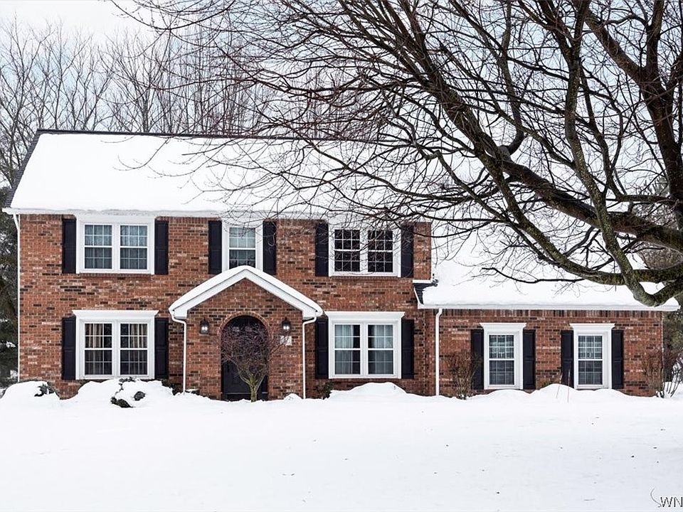 1st image of 6 Silent Meadow Ln