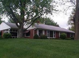 920 Academy Rd, Culver, IN 46511