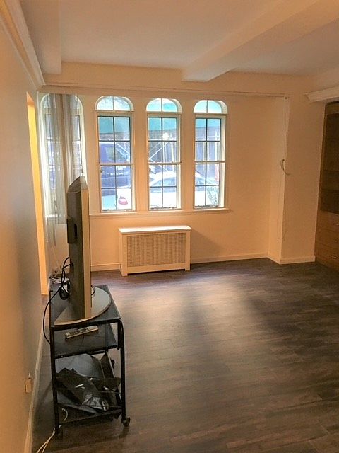 1st image of 314 41st St #105C
