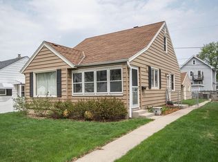 3230 S Dayfield Ave, Milwaukee, WI 53207