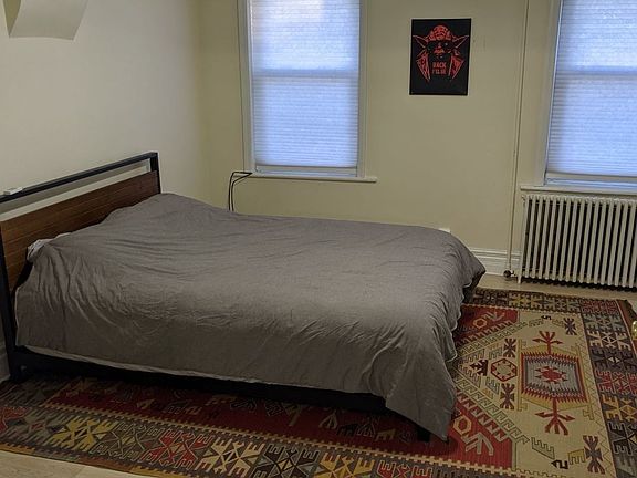 3rd image of 3090 41st St