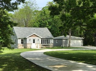 11415 22nd Ave, Pleasant Prairie, WI 53158