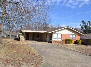 918 Marcom Dr, Jonesboro, AR 72401