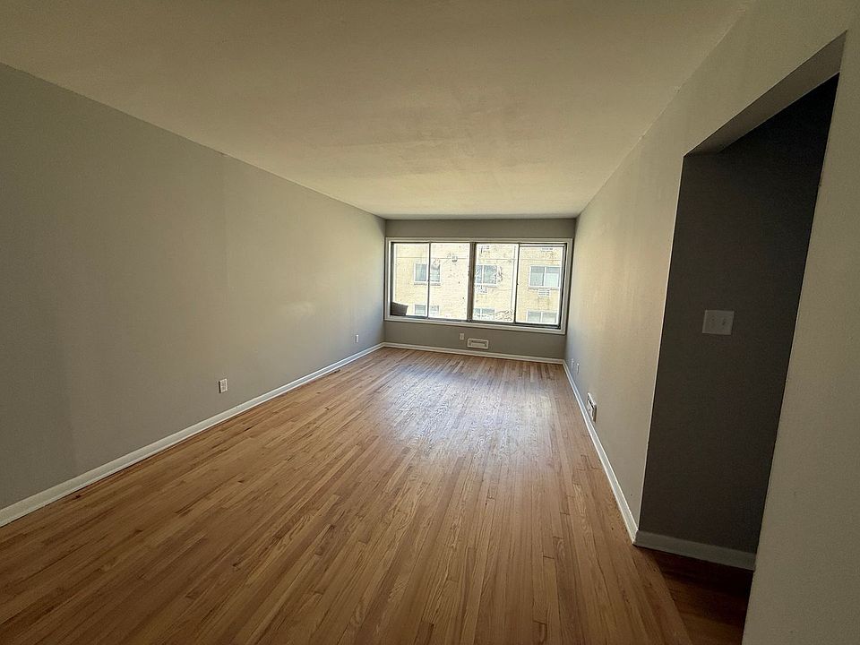 1st image of 3885 N Humboldt Blvd APT 10
