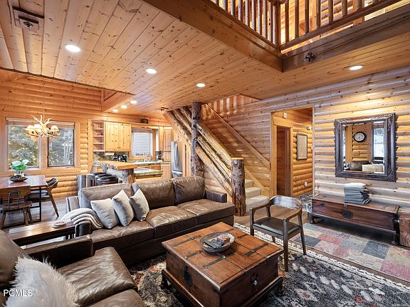 5th image of 1955 Deer Valley Dr N #202