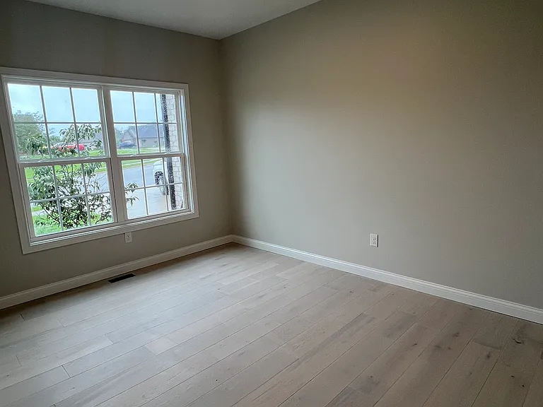 301 Pam Dr — Photo 7