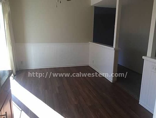 5th image of 978 Keltner Ave APT 1