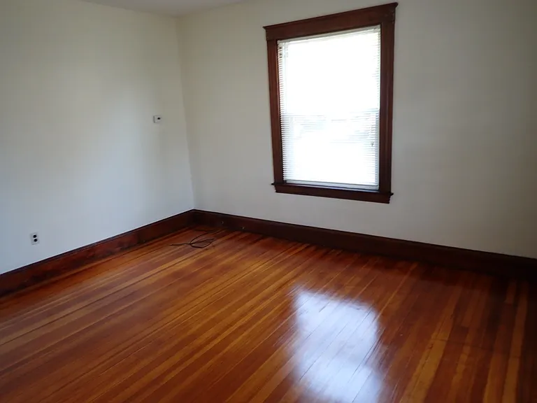 267 Ash St — Photo 8