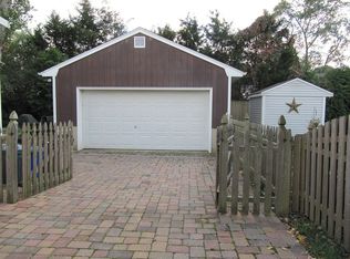 175 Oak Manor Pkwy, South Plainfield, NJ