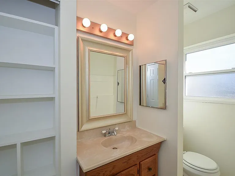 6923 Cole Creek Dr — Photo 8