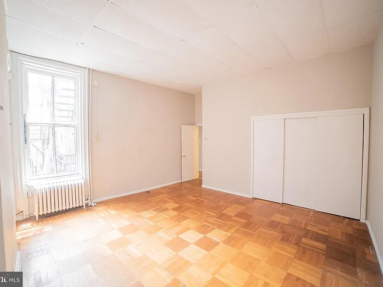 2116 Walnut St #2F — Photo 10
