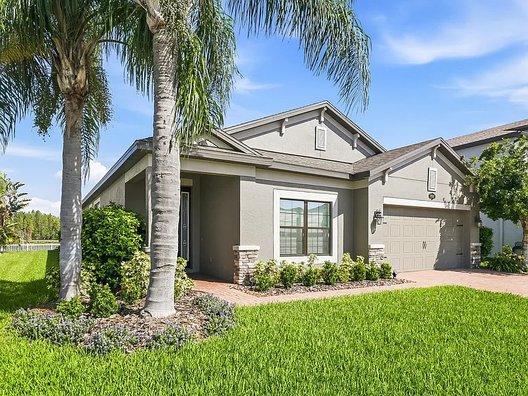 19367 Long Lake Ranch Blvd — Photo 2
