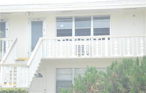 5th image of 181 Camden H