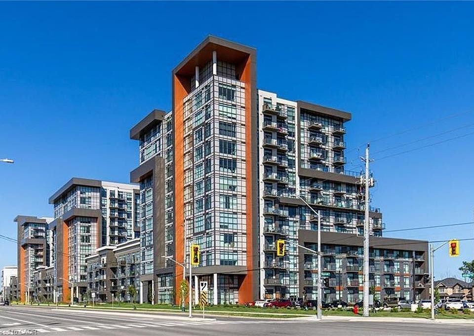 1st image of 450 Dundas St E #514
