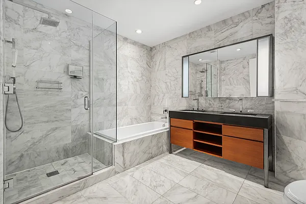 Sold by Corcoran | media 14