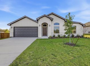 125 Mesa Dr, Glen Rose, TX 76043
