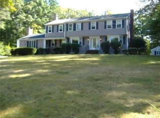 6 Lorusso Rd, Walpole, MA 02081