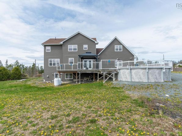 41 Windbreak Run, Upper Tantallon, NS B3Z 0L2