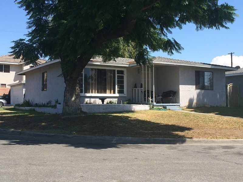 1st image of 9071 Nan St