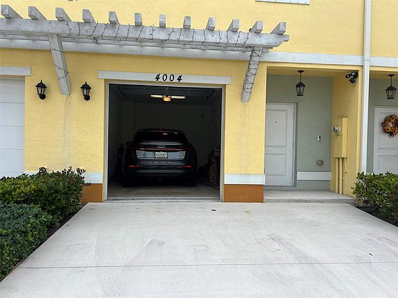 3rd image of 4004 NW 11th Drive #4004