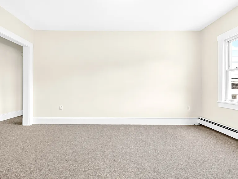825 Main St #A — Photo 25