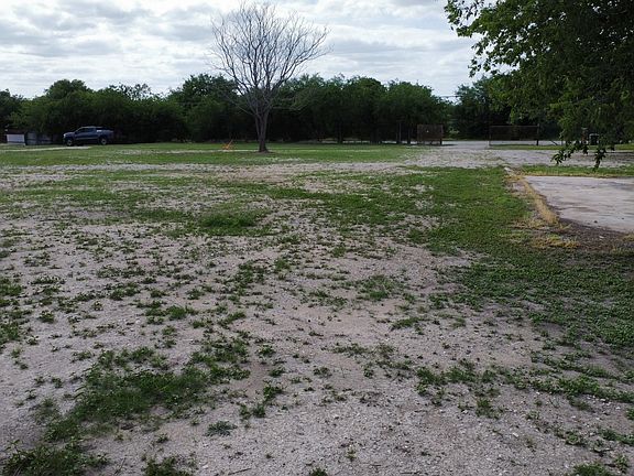 3rd image of 8202 New Laredo HWY LOT TR-2