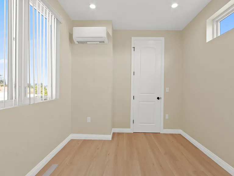 5232 Hammill Rd #5234-B — Photo 5