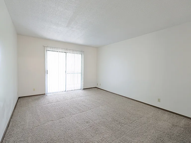 1728 S 14th St #13 — Photo 7