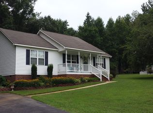 24 Sommerset Dr, Clayton, NC 27520