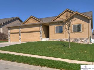 17508 Redman Ave, Omaha, NE 68116