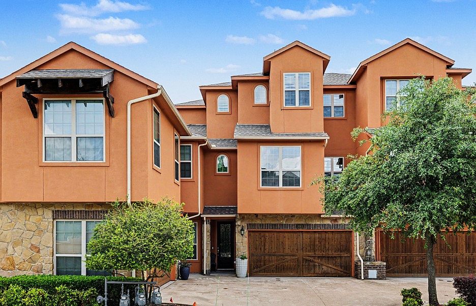 1st image of 7315 Venice Dr Unit 2