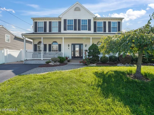 4 Anderson Street, Union Beach, NJ 07735