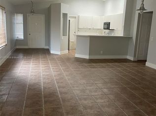 4432 Dogwood Cir, Fort Lauderdale, FL 33331