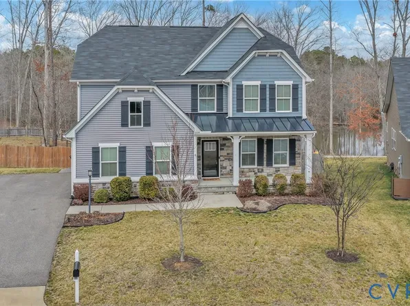 4042 Cambrian Cir, Midlothian, VA 23112