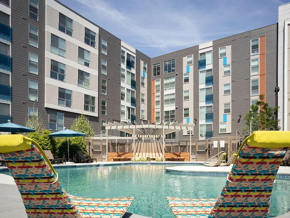 One Beachmont apartments community photo